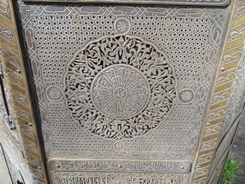 HUGE CAIROWARE SILVER GOLD INLAID QURAN STAND KURSI ORIENTALIST OCCASIONAL TABLE - ADDITIONAL PHOTO 10