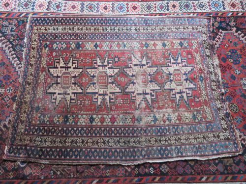 DISTRESSED ANTIQUE CAUCASIAN DAGHESTAN RUG 132CM X 102CM - ADDITIONAL PHOTO 12