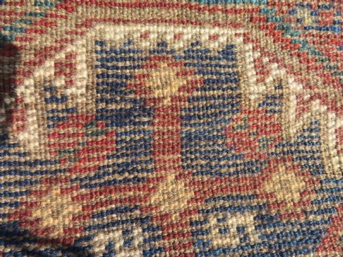 AUTHENTIC DISTRESSED ANTIQUE KHAMSEH TRIBAL RUG 133CM X 85CM - ADDITIONAL PHOTO 10