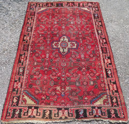 DISTRESSED ANTIQUE PERSIAN HAMADAN RUG 196CMX130CM