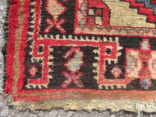 DISTRESSED ANTIQUE PERSIAN HAMADAN RUG 196CMX130CM - ADDITIONAL PHOTO 3