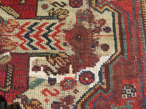 DISTRESSED ANTIQUE KHAMSEH TRIBAL RUG 211CM X 137CM - ADDITIONAL PHOTO 3
