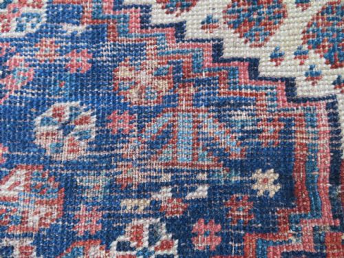 DISTRESSED ANTIQUE KHAMSEH ARAB TRIBAL RUG 150CM X 112CM - ADDITIONAL PHOTO 5