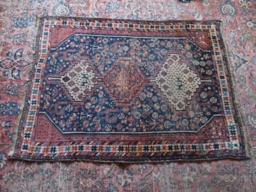 DISTRESSED ANTIQUE KHAMSEH ARAB TRIBAL RUG 150CM X 112CM - ADDITIONAL PHOTO 18