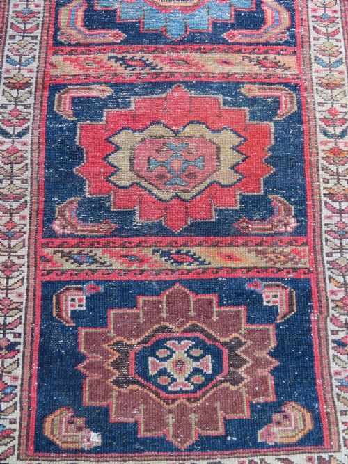 DISTRESSED ANTIQUE NORTH WEST PERSIAN LONG RUG 197CM X 104CM - ADDITIONAL PHOTO 1