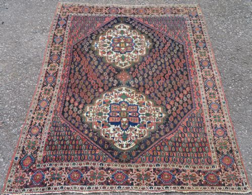 ANTIQUE BAKHTIARI TRIBAL RUG 190CM X 155CM