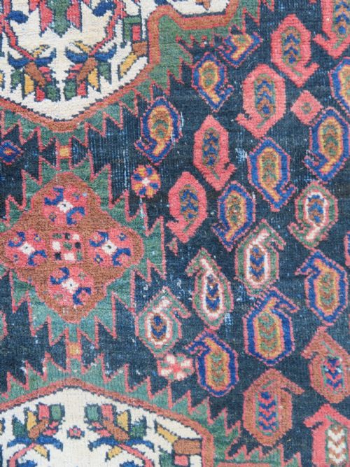 ANTIQUE BAKHTIARI TRIBAL RUG 190CM X 155CM - ADDITIONAL PHOTO 2