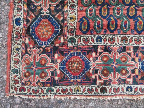 ANTIQUE BAKHTIARI TRIBAL RUG 190CM X 155CM - ADDITIONAL PHOTO 9