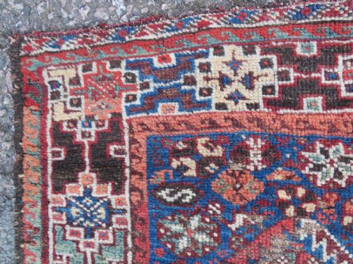 DISTRESSED ANTIQUE KHAMSEH ARAB TRIBAL RUG 148CM X 112CM - ADDITIONAL PHOTO 4