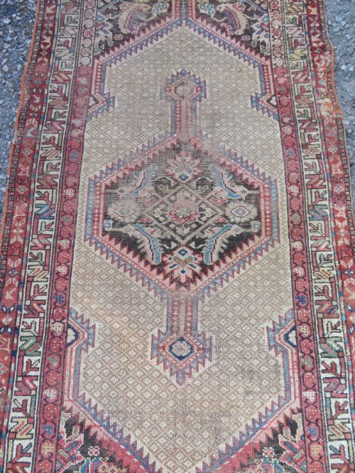 DISTRESSED ANTIQUE SARAB TRIBAL RUG 194CM X 132CM - ADDITIONAL PHOTO 1