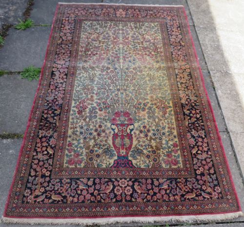 Antique Country House Isfahan Tree of Life Rug. 209cm X 140cm.
