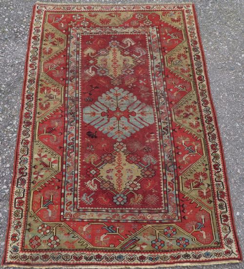 ANTIQUE ADA MELAS RUG. 156CM X 106CM.