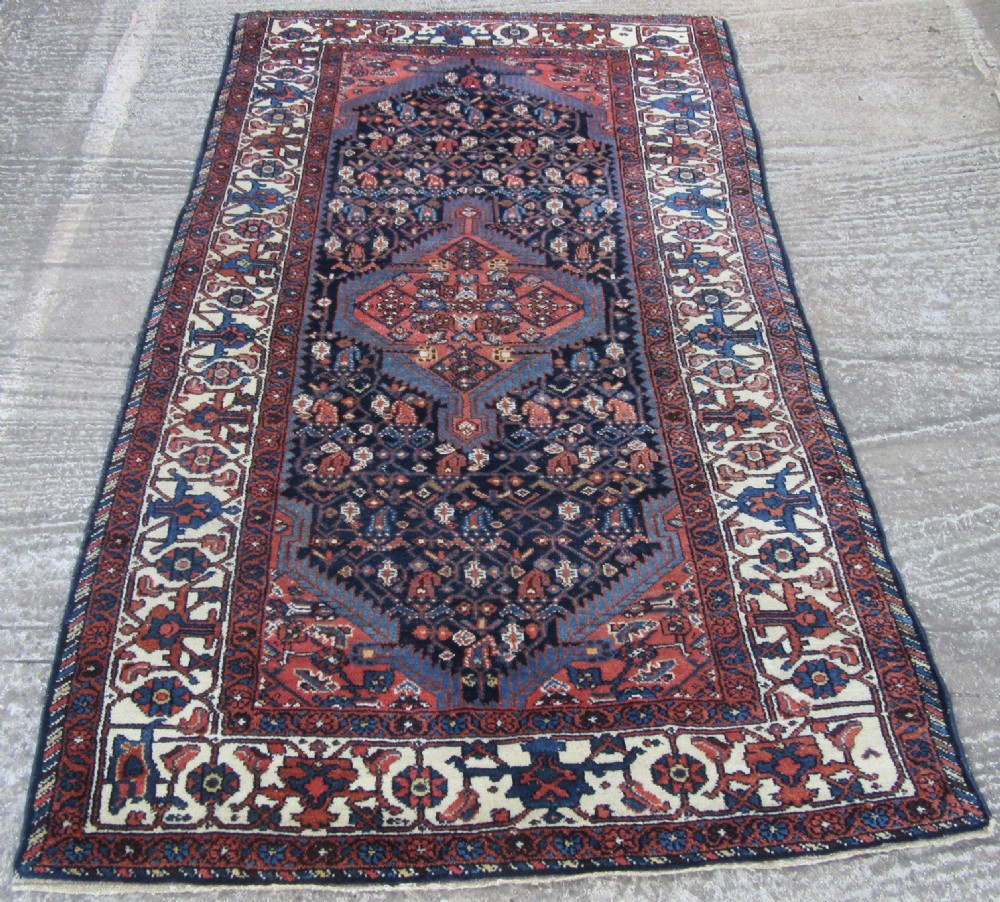 BEAUTIFUL ATTRACTIVE LARGE ANTIQUE KURDISH RUG. FINE LUMINOUS COLOURS & HERATI PATTERN.