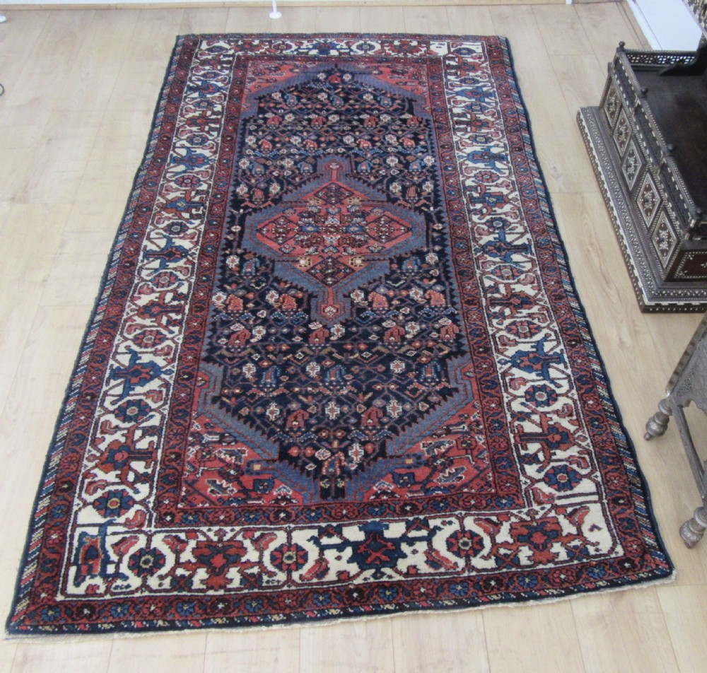 BEAUTIFUL ATTRACTIVE LARGE ANTIQUE KURDISH RUG. FINE LUMINOUS COLOURS & HERATI PATTERN. View XXVIII