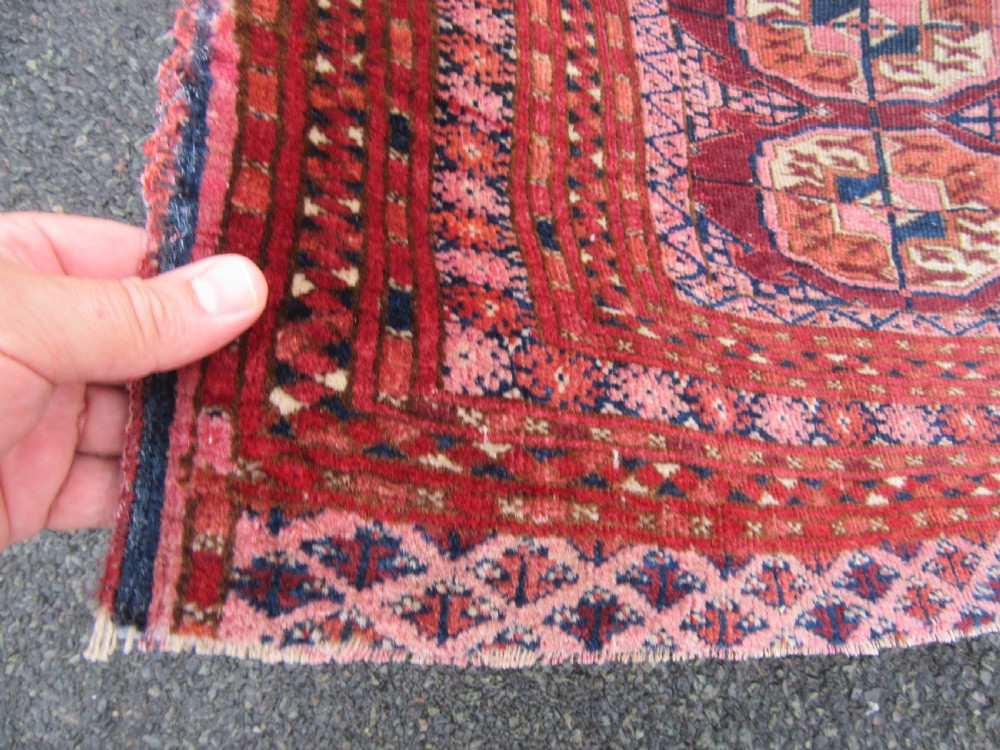 ANTIQUE COUNTRY HOUSE SHABBY CHIC SMALL SARYK TURKMEN RUG. View VIII