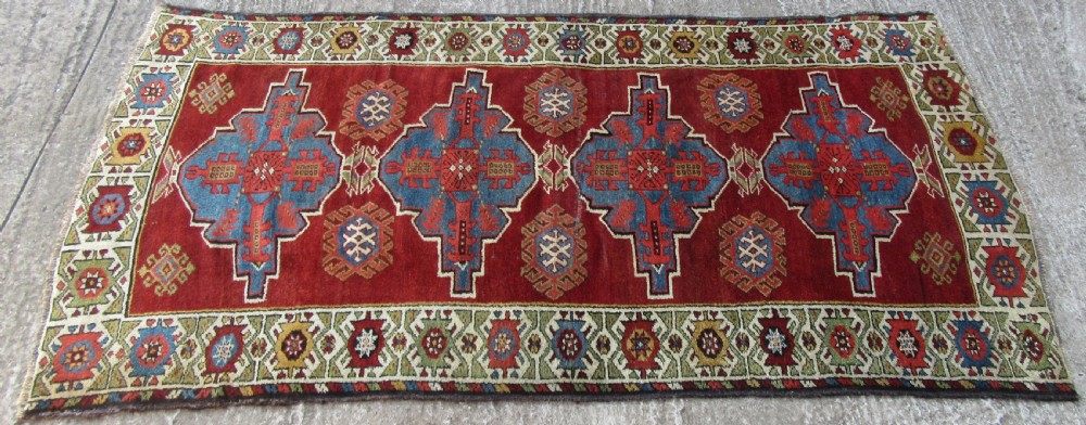 ANTIQUE EAST ANATOLIAN TURKISH YURUK KURDISH LONG RUG. View III