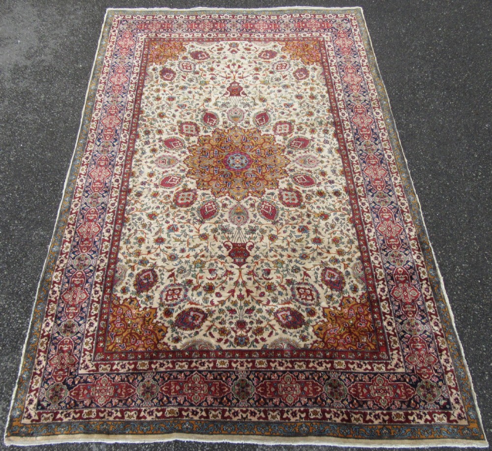 A VERY FINE ANTIQUE INDIAN RUG OF ARDABIL DESIGN. EXCEPTIONAL QUALITY KURK WOOL. View II