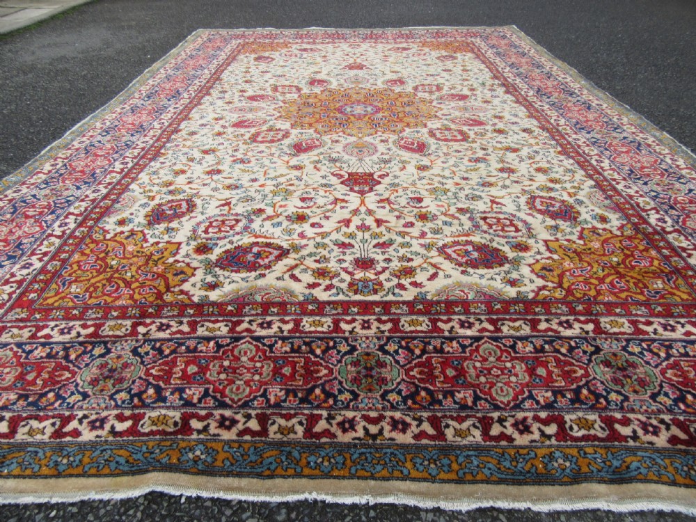 A VERY FINE ANTIQUE INDIAN RUG OF ARDABIL DESIGN. EXCEPTIONAL QUALITY KURK WOOL. View VII