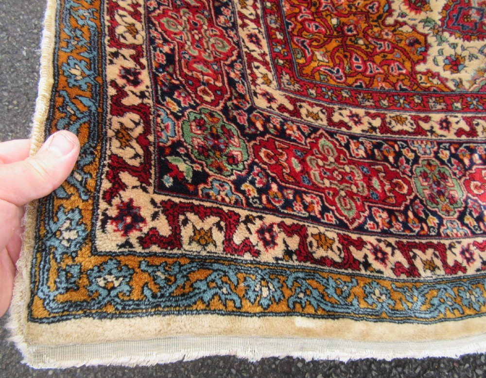 A VERY FINE ANTIQUE INDIAN RUG OF ARDABIL DESIGN. EXCEPTIONAL QUALITY KURK WOOL. View X