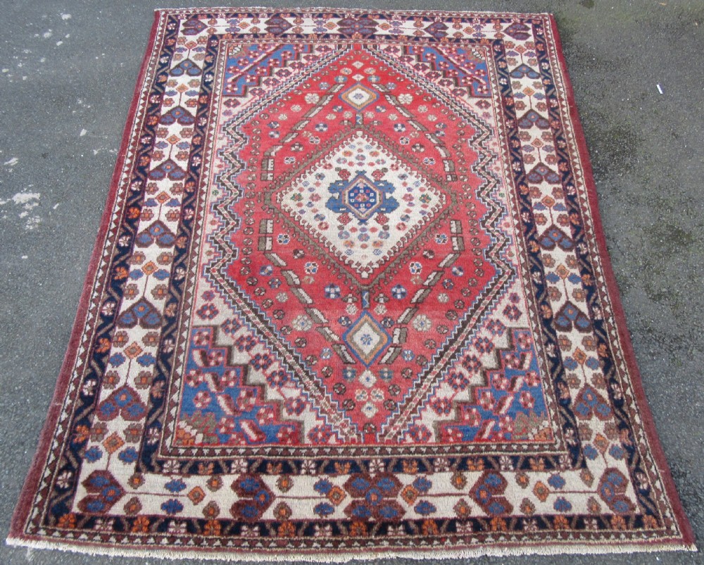 ANTIQUE COUNTRY HOUSE BAKHTIARI KURDISH RUG WITH A QASHQAI RUG PATTERN. 208CM X 159CM. View II