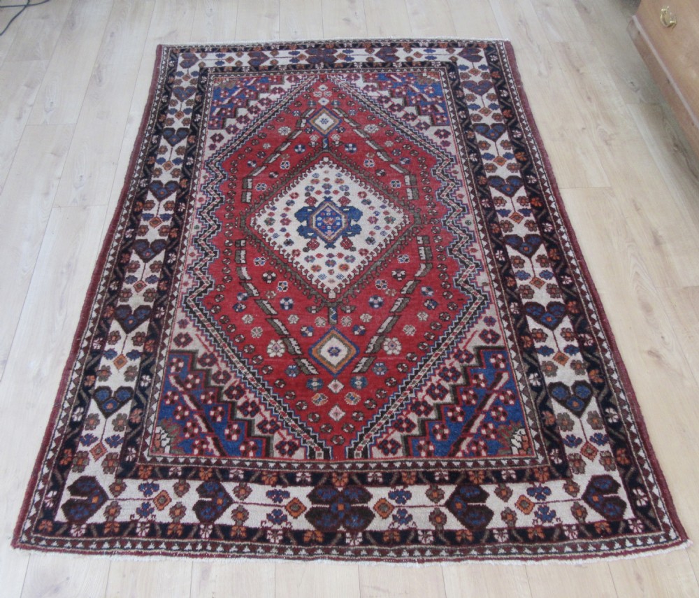 ANTIQUE COUNTRY HOUSE BAKHTIARI KURDISH RUG WITH A QASHQAI RUG PATTERN. 208CM X 159CM. View XXVI