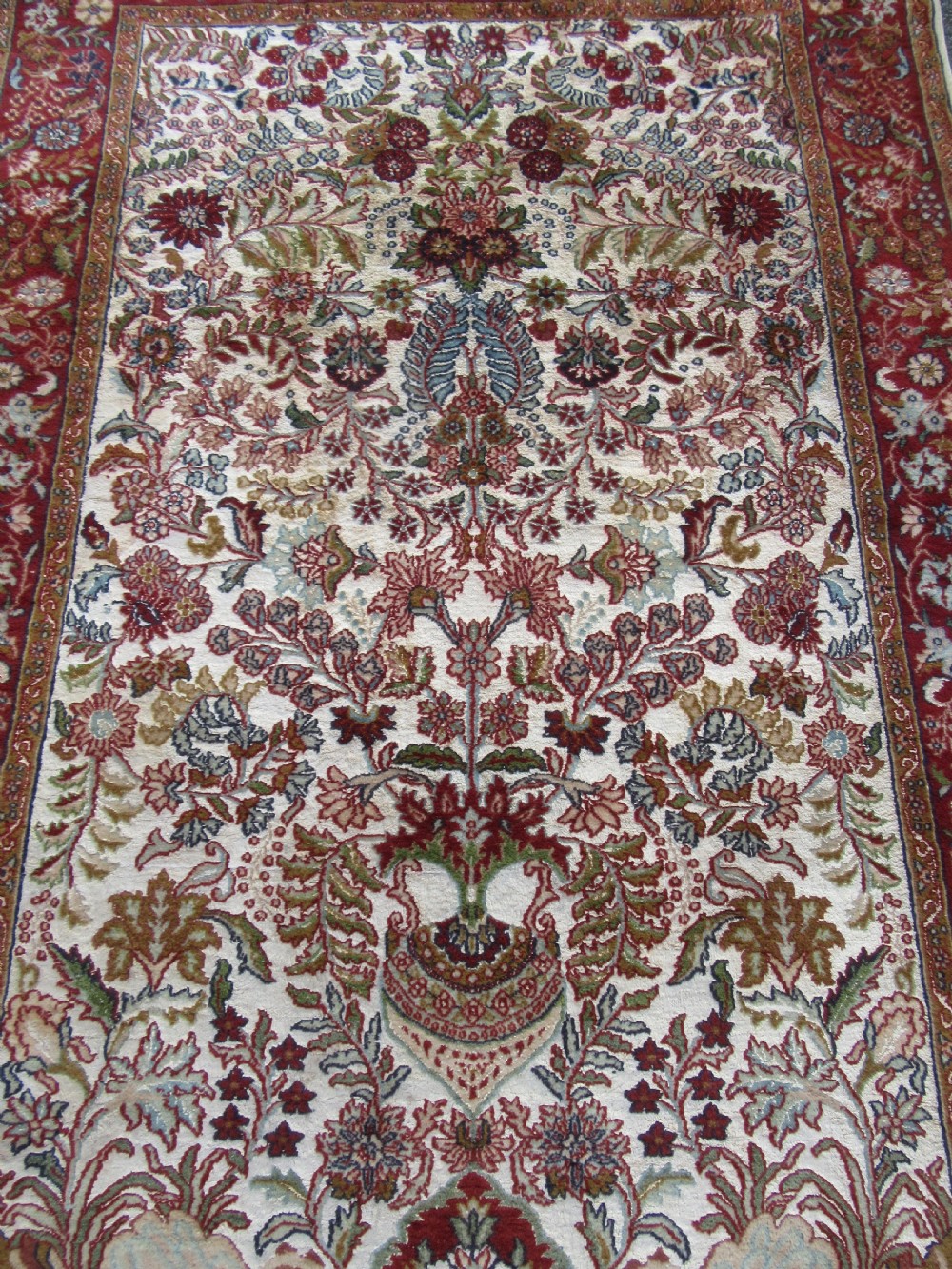 OLD INDIAN KASHMIR SILK & WOOL TREE OF LIFE DESIGN RUG. 180CM X 125CM. View V