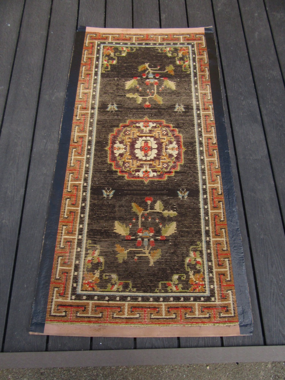 ANTIQUE COUNTRY HOUSE CHINESE TIBETAN RUG. WITH FLOWER SPRIGS & BUTTERFLIES View XIX