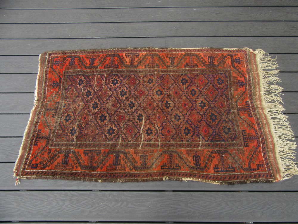 ANTIQUE COUNTRY HOUSE SHABBY CHIC BALUCH RUG. STAR ROSETTE DESIGN View III