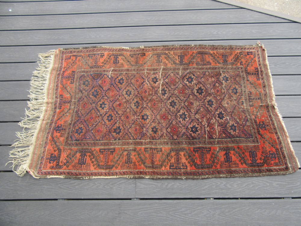 ANTIQUE COUNTRY HOUSE SHABBY CHIC BALUCH RUG. STAR ROSETTE DESIGN View IV