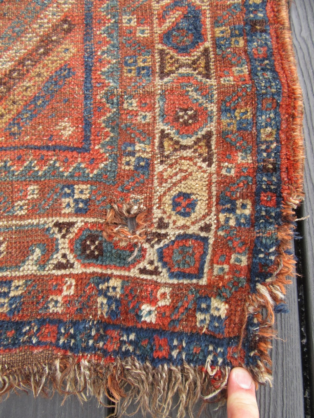ANTIQUE COUNTRY HOUSE SHABBY CHIC QASHQAI RUG. PLETHORA OF BIRD MOTIFS. View XIII
