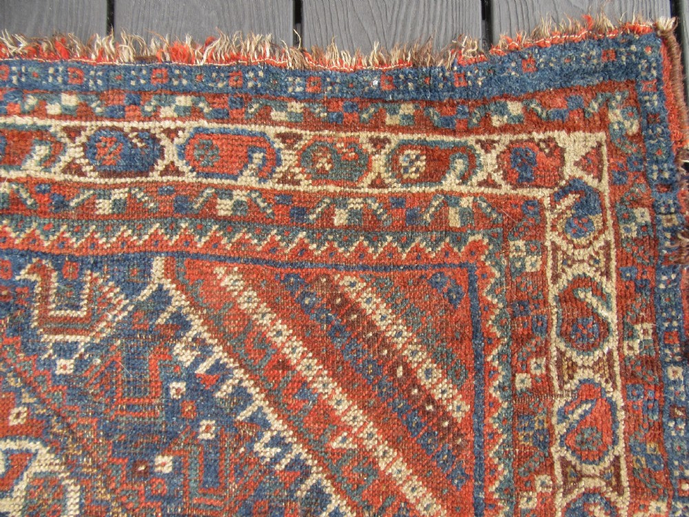 ANTIQUE COUNTRY HOUSE SHABBY CHIC QASHQAI RUG. PLETHORA OF BIRD MOTIFS. View XVII