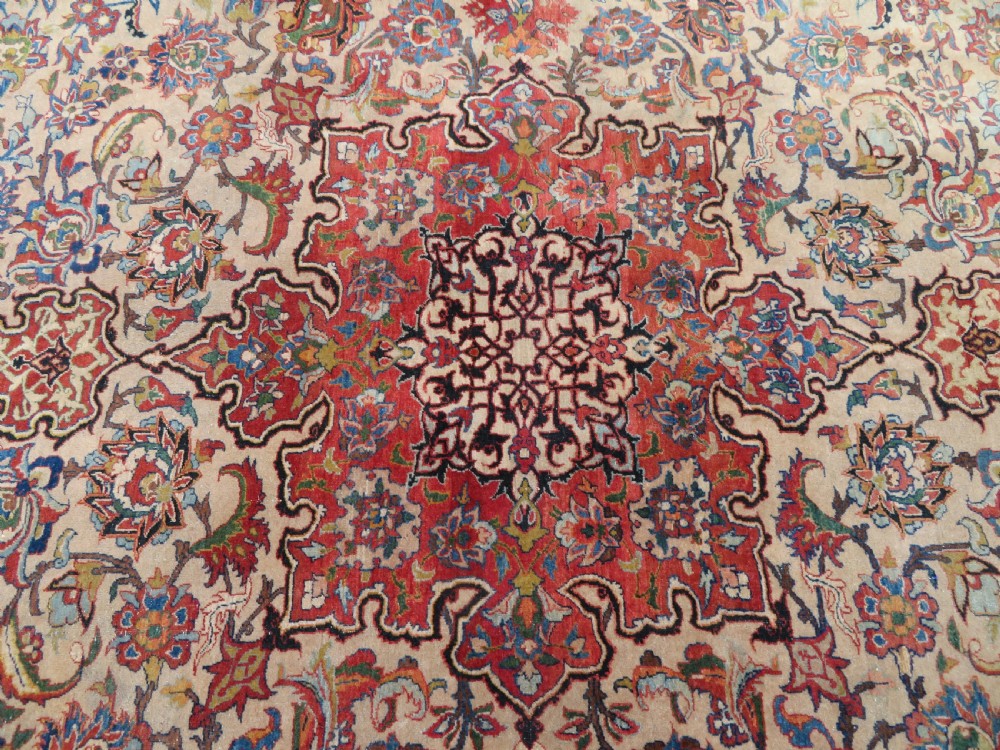 ANTIQUE NAJAFABAD ISFAHAN RUG. VERY FINE WEAVE WITH VELVETY WOOL PILE. View XVIII