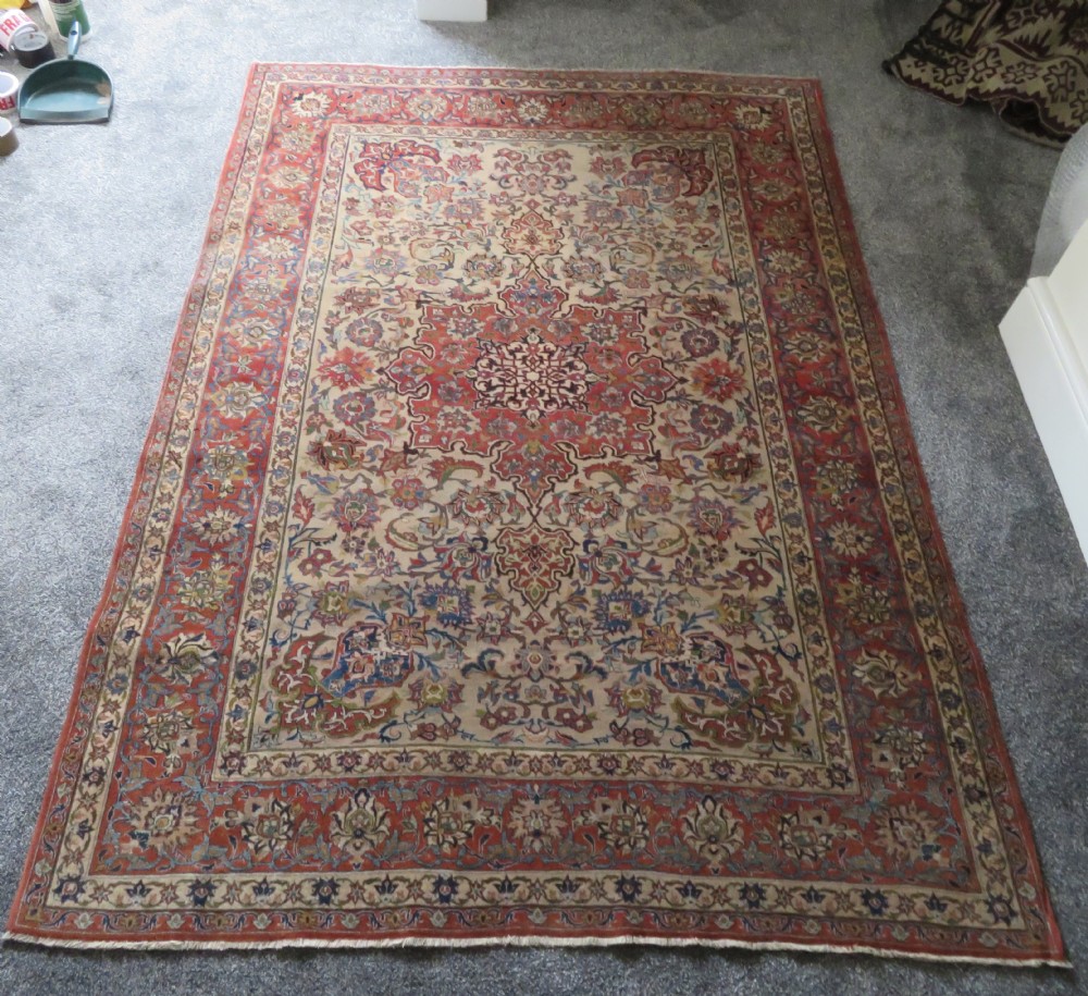 ANTIQUE NAJAFABAD ISFAHAN RUG. VERY FINE WEAVE WITH VELVETY WOOL PILE. View XXVIII