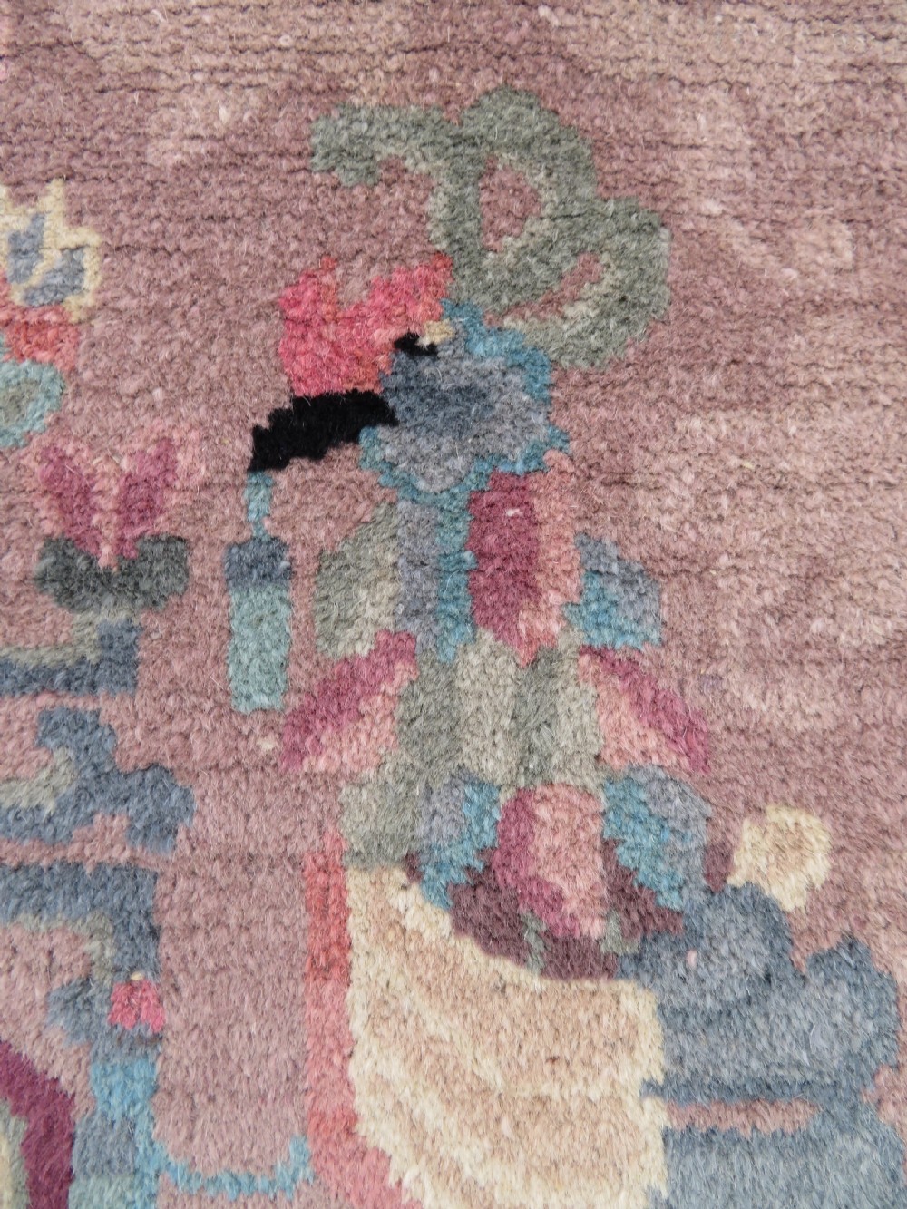 UNUSUAL ANTIQUE CHINESE ART DECO RUG. WITH PHOENIX & SHOU CHARACTER SYMBOLOGY. View VI