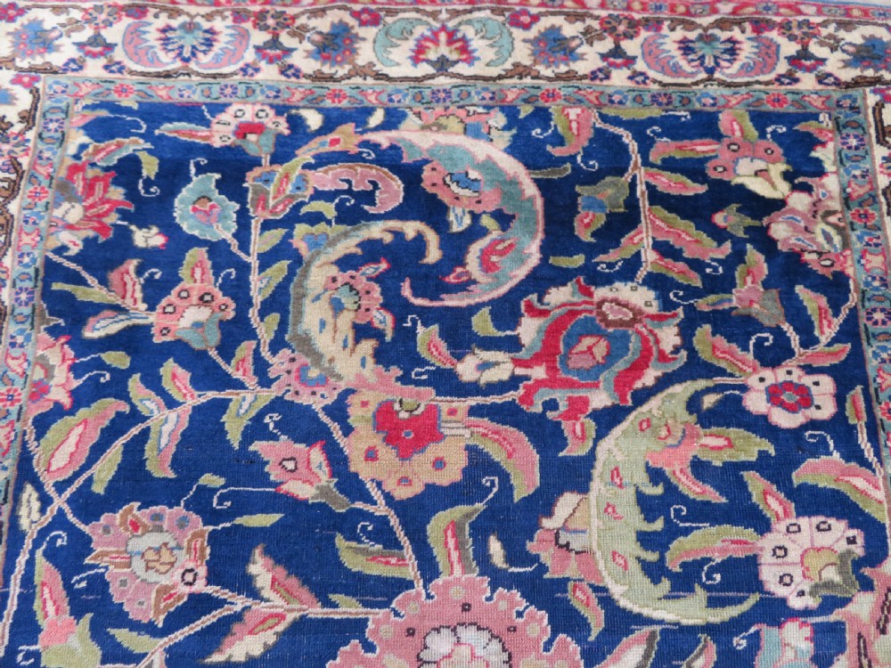 ONE OFF DESIGN PATTERN ANTIQUE TURKISH KAYSERI RUG. LAST QUARTER 19TH CENTURY. View VIII