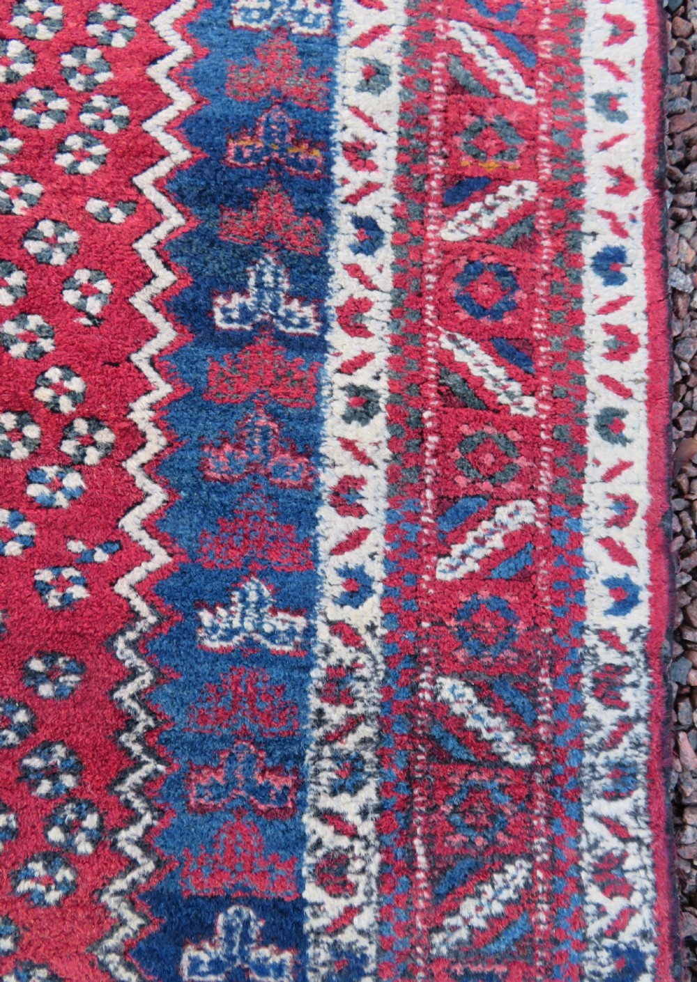 PRETTY SHABBY CHIC LARGE ANTIQUE AFSHAR RUG. View X