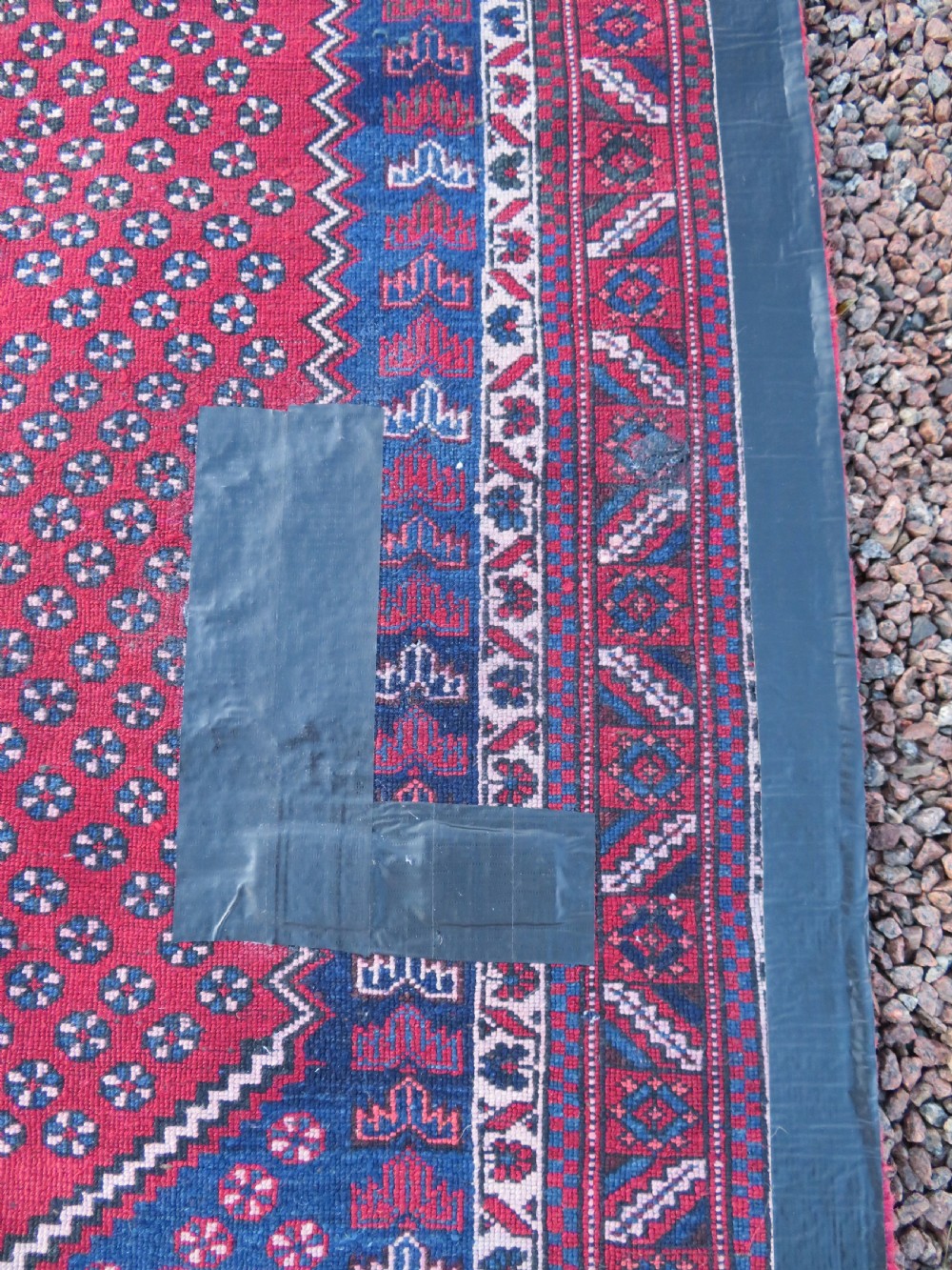 PRETTY SHABBY CHIC LARGE ANTIQUE AFSHAR RUG. View XVIII