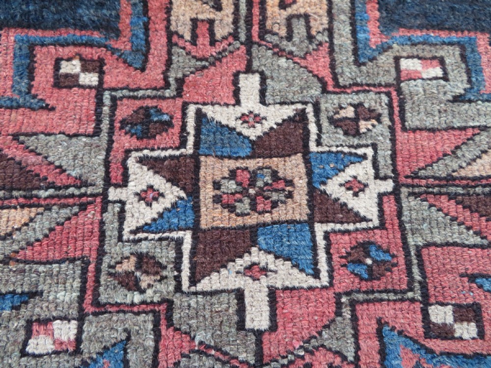 KURDISH RUG View X