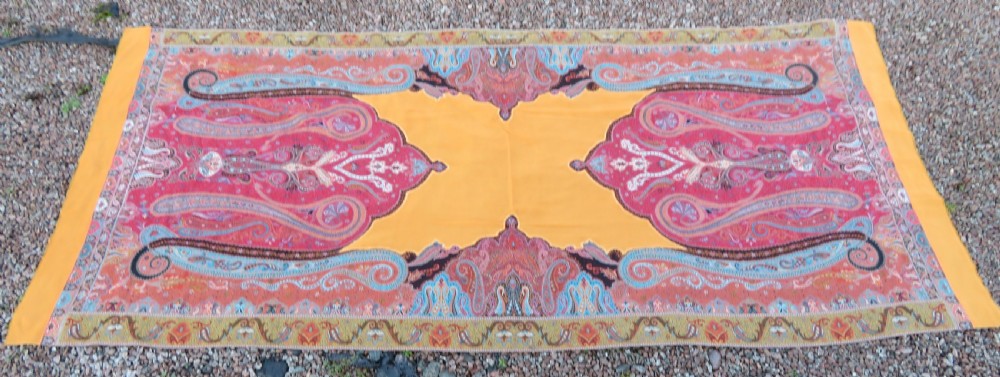 VERY FINE JAMAWAR SHAWL,KASHMIR INDIA,MID 19TH CENTURY. View II