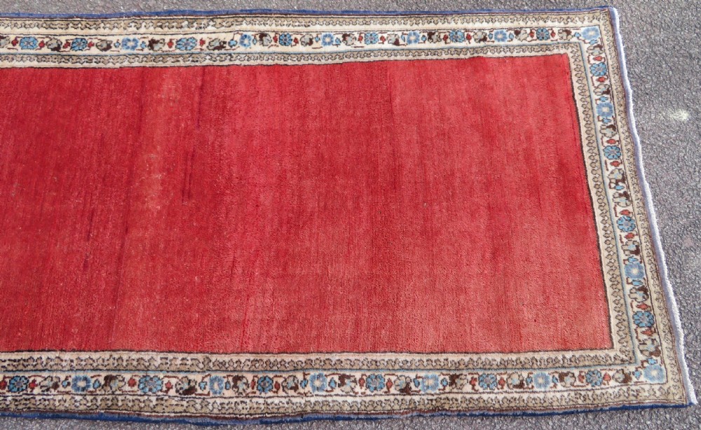 UNUSUAL MET-HANE (EMPTY FIELD) LONG NARROW HALL RUNNER. 426CM X 75CM.  View IV