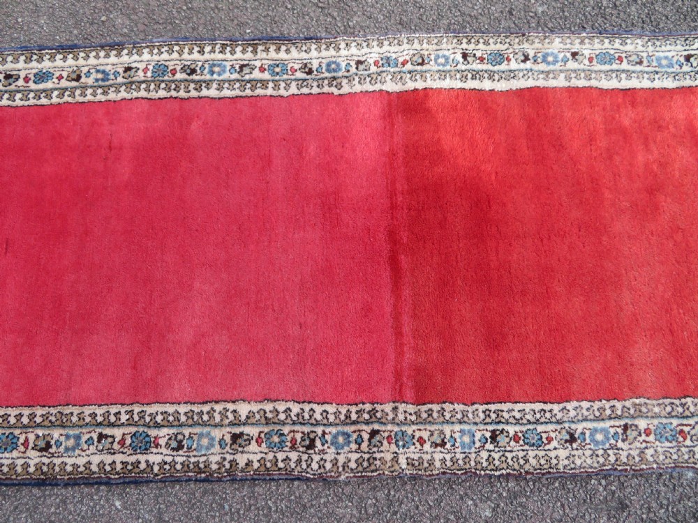 UNUSUAL MET-HANE (EMPTY FIELD) LONG NARROW HALL RUNNER. 426CM X 75CM.  View VII