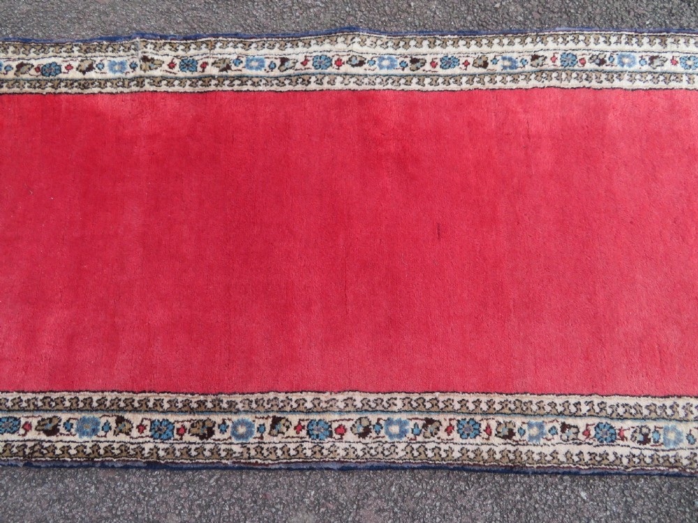 UNUSUAL MET-HANE (EMPTY FIELD) LONG NARROW HALL RUNNER. 426CM X 75CM.  View VIII
