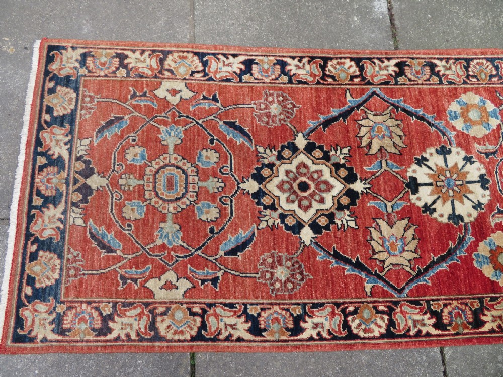 ATTRACTIVE OLD ZIEGLER RUNNER LONG RUG. HALLWAY CORRIDOR RUNNER .ONLY 82CM WIDE. View III
