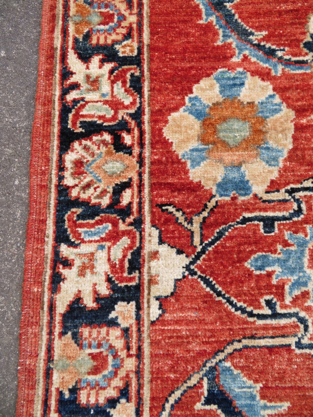 ATTRACTIVE OLD ZIEGLER RUNNER LONG RUG. HALLWAY CORRIDOR RUNNER .ONLY 82CM WIDE. View XVI