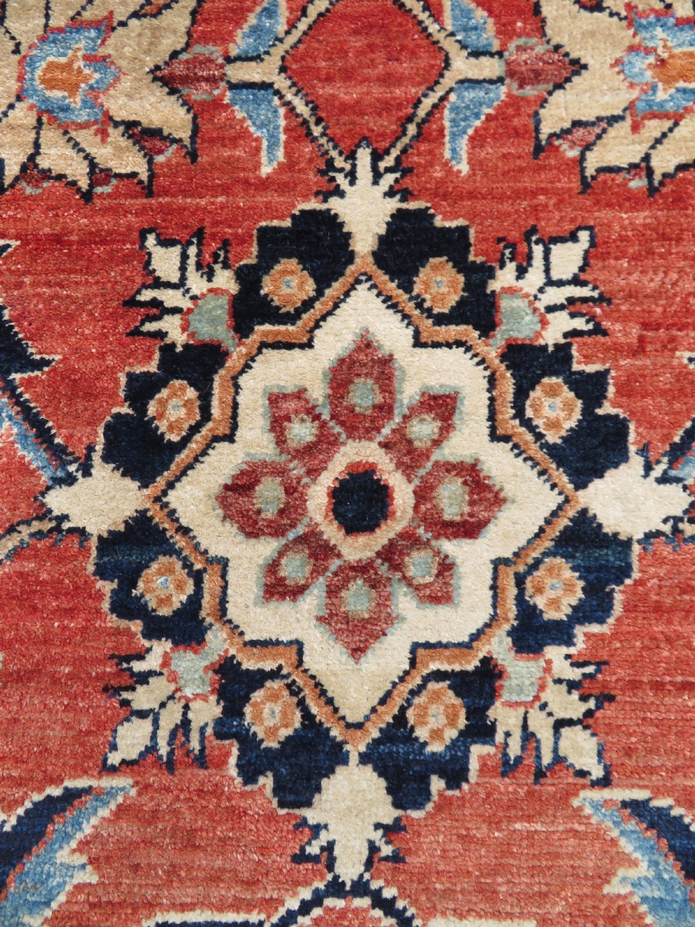 ATTRACTIVE OLD ZIEGLER RUNNER LONG RUG. HALLWAY CORRIDOR RUNNER .ONLY 82CM WIDE. View XIX