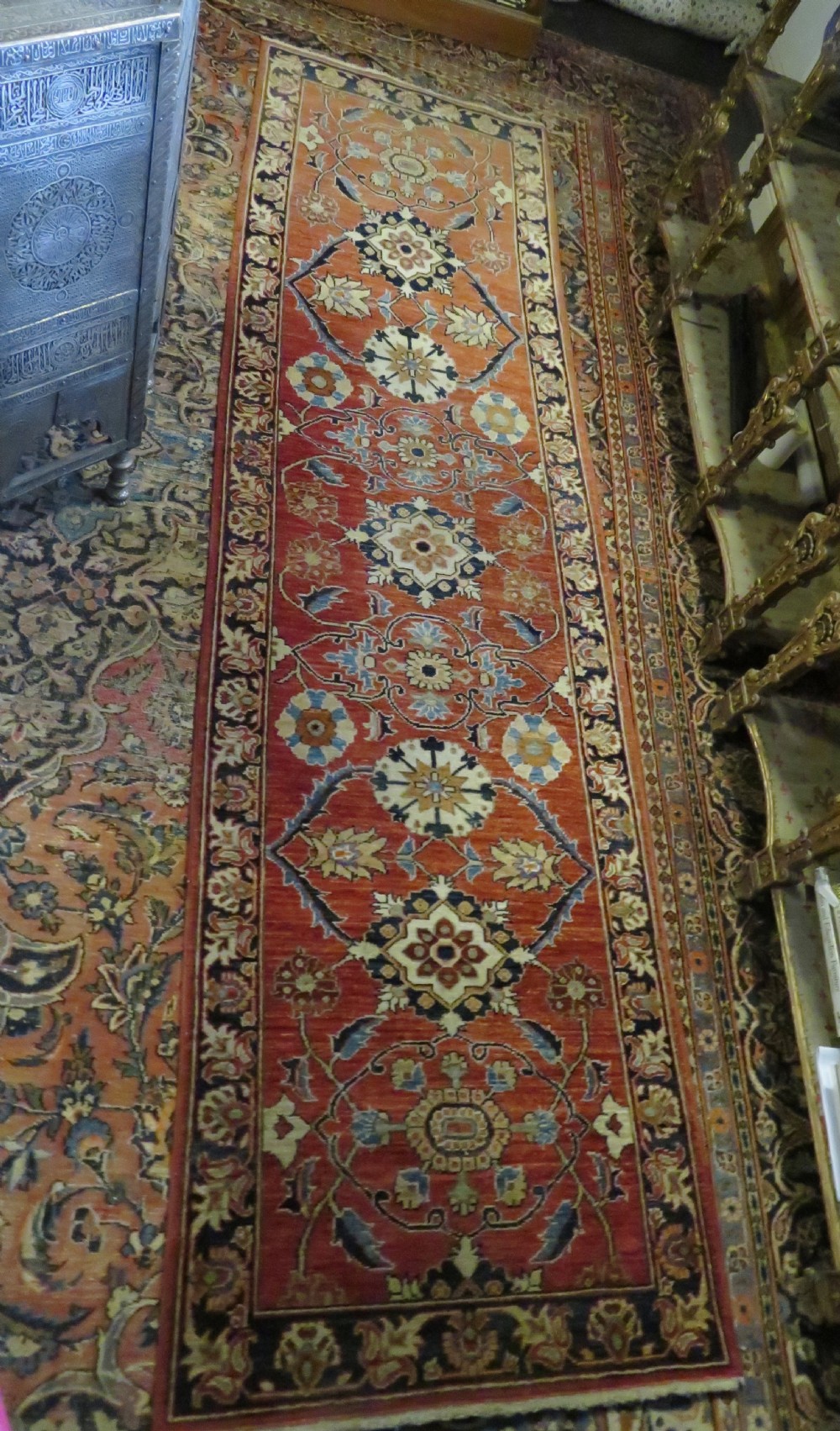 ATTRACTIVE OLD ZIEGLER RUNNER LONG RUG. HALLWAY CORRIDOR RUNNER .ONLY 82CM WIDE. View XXVII