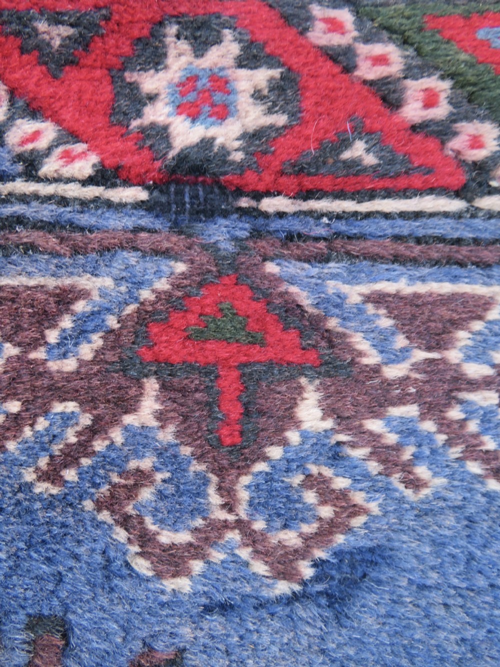 OLD ANATOLIAN TURKISH DOSEMEALTI ANTALYA VILLAGE RUG VEGETABLE DYED. 199CM X 117CM. View XIV