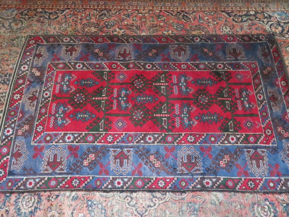 OLD ANATOLIAN TURKISH DOSEMEALTI ANTALYA VILLAGE RUG VEGETABLE DYED. 199CM X 117CM. View XXI
