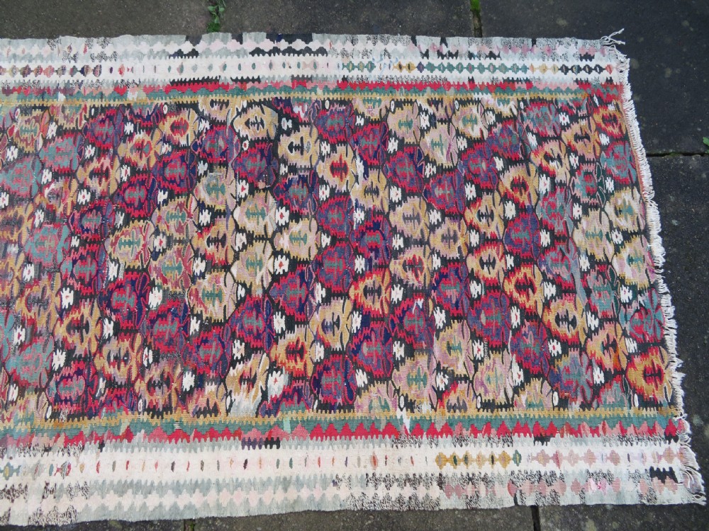 IDIOSYNCRATIC DESIGN ANTIQUE Kurdish Senneh Bijar Kilim Kelim Flat Weave Runner Long Rug.244cm X 102cm. View V