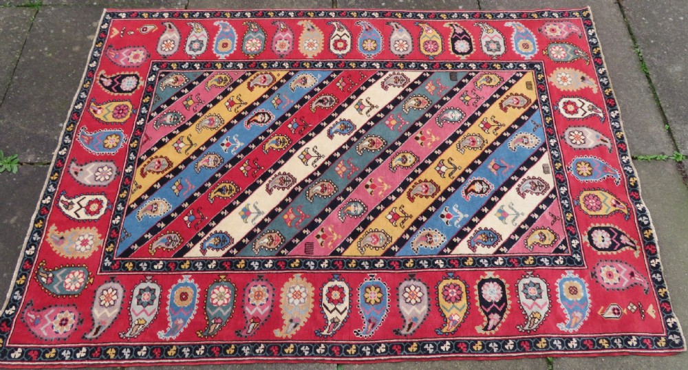 UNUSUAL OLD QUCHAN KURD KURDISH RUG. STUNNING BOTEH DESIGN. 198CM X 138CM. View IV